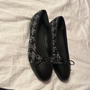 NEVER WORN BRAND NEW! stunning print and bow extremely stylish